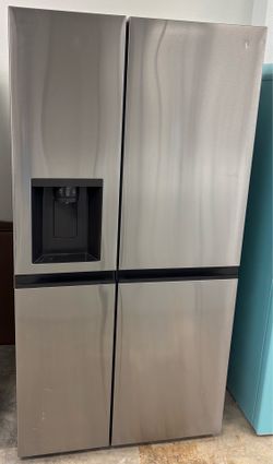LG side by side fridge
