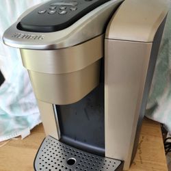 Keurig K Elite Single Cup Coffee Maker