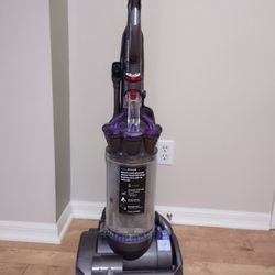 Dyson DC 28