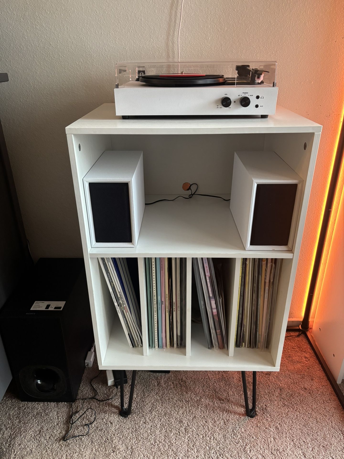 Record Player Stand, with Vinyl Storage.