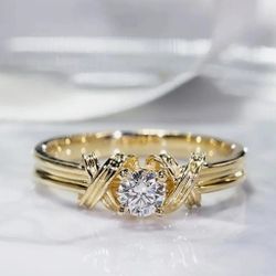 Cubic Zirconia Ring 18k
