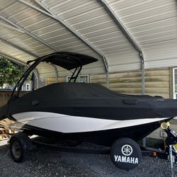 2018 Yamaha AR195 Boat 