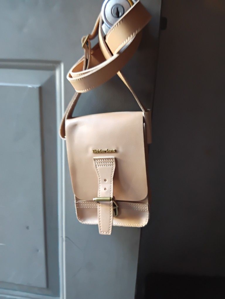 DR.Martens ( Bolsa Para Mujer Nueva )