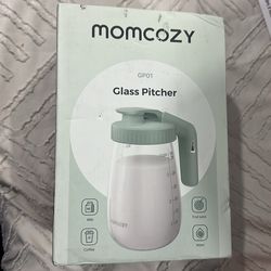 MOMCOZY Glass Pitcher