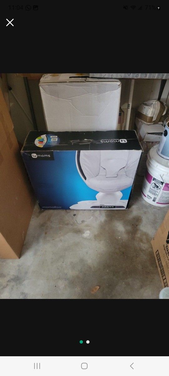 4Moms Mamaroo Baby Swing ( Multi Color Pattern)