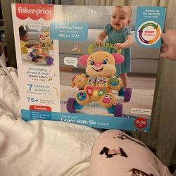 Walking Fisher Price 