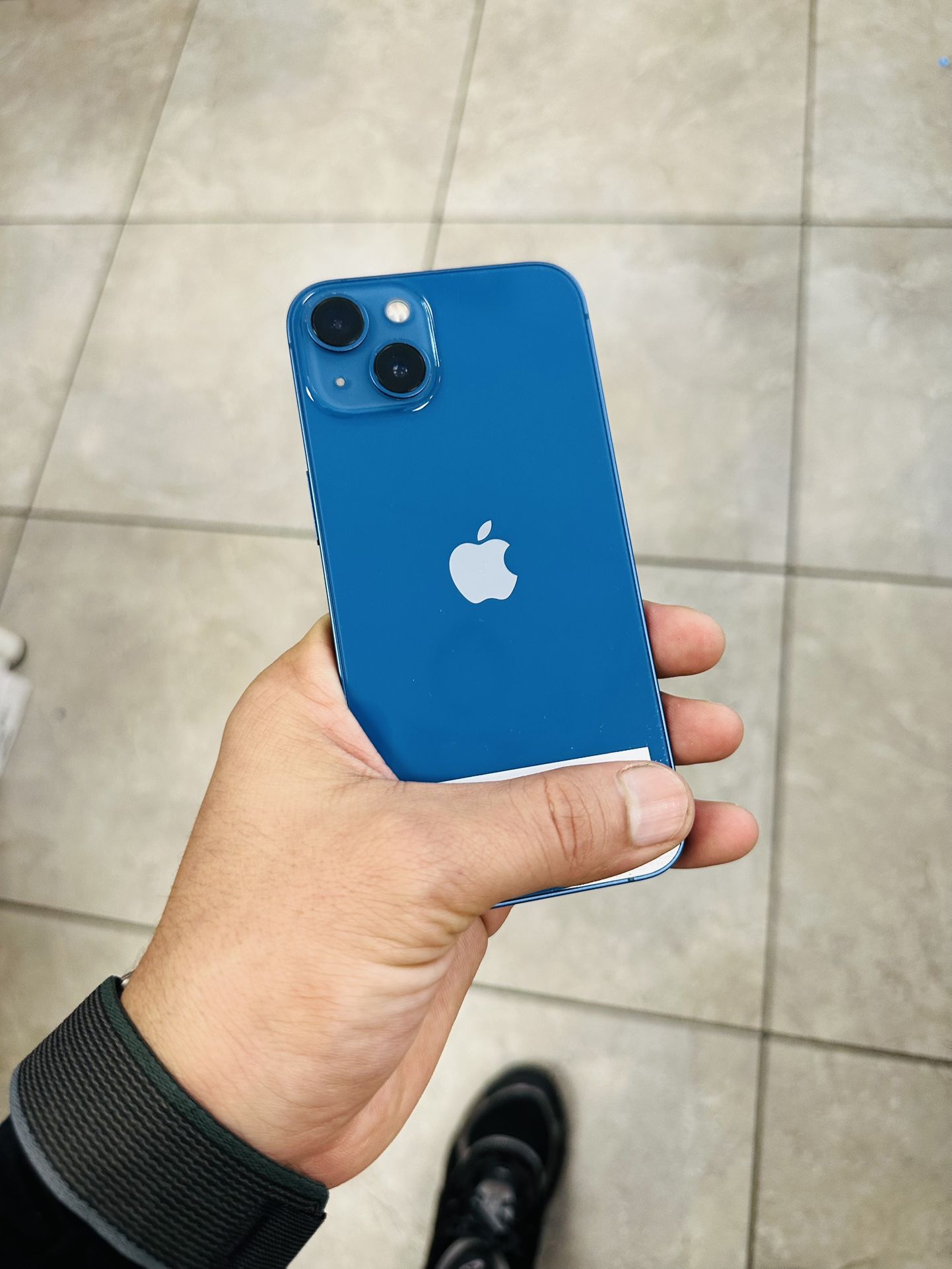 iPhone 13 T-Mobile / Metro 