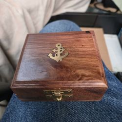 Trust in The Lord With All Your Heart - Proverbs 3:5-6 Quote Engraved Compass With Wooden Box, Greeting Card, Gift Compass, Graduation Day Gifts 