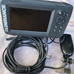  Lowrance  Fishfinder & Transducer