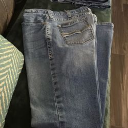 Como Nuevo Pantalon De Hombare ARIAT 