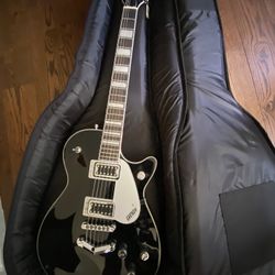 Gretsch Electromatic Guitar With Case