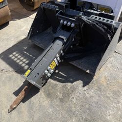 Bobcat NB140 Skid Steer Breaker