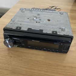 Pioneer Stereo