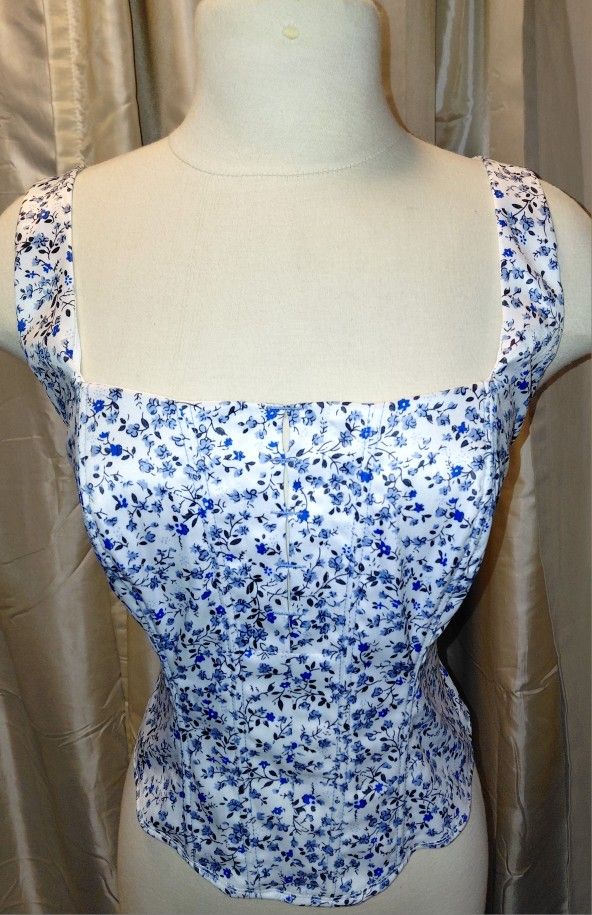 πRue 21 Women's White and Blue Corset/Size 1X New