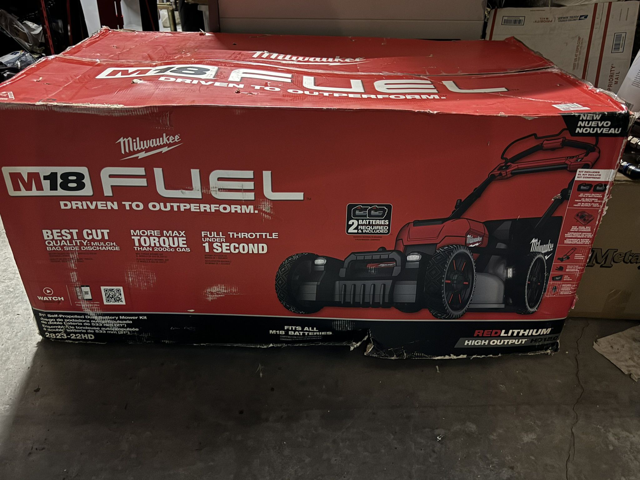 Milwaukee Fuel Lawn Mower Kit dual charger and 2x 12.0hd