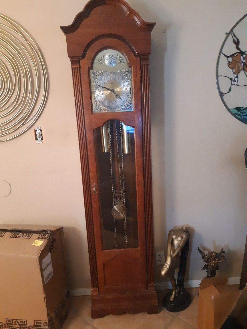 Ridgeway Grandfather Clock