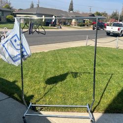 Adjustable Clothing Rack Completely Disassemble For Easy Storage