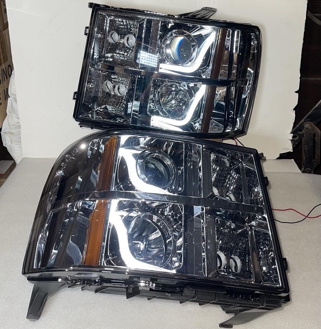 GMC Sierra Smoked Clear Headlights 07-13 led 