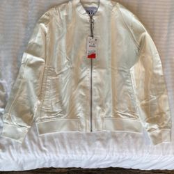 ZARA BOMBER JACKET 