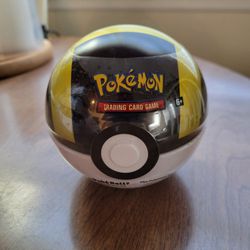 Pokeball Tin - Ultra Ball D23