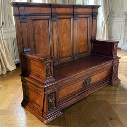 Antique Italian Renaissance Revival Walnut Wood Lettuccio Hall Bench Settee