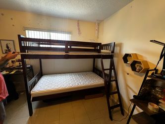 Solid wood bunk beds