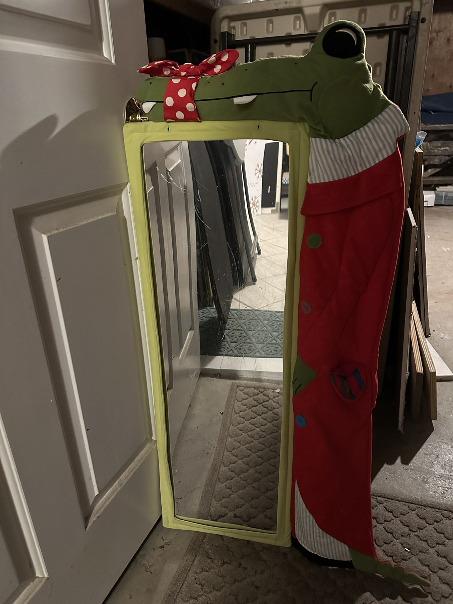 Child’s Mirror