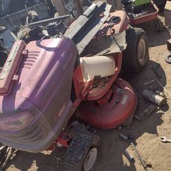  Lawnmower   Tractors T1000 Parts Or All 