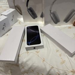 Pro Max 16 TB..45mm Series 9 Watch..apple Maxs and Pros