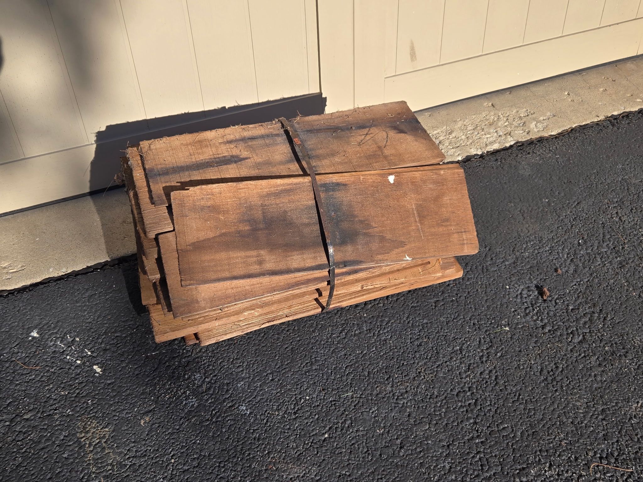 Cedar Shake Roofing Shingles