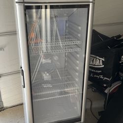 Drink Refrigerator 