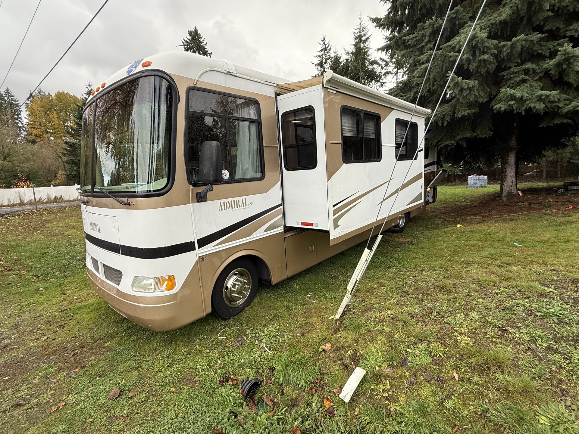 2005 Holiday Rambler Admiral 32 Feet Two Slides Low Miles