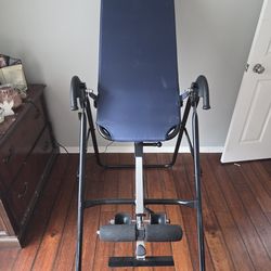 Inversion table