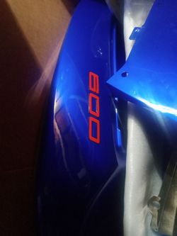 New Kawasaki Ninja Plastics 600