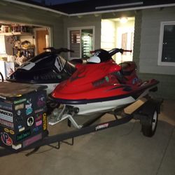 Yamaha& Kawasaki GT High Performance Jet Skis 