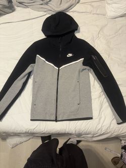 nike tech