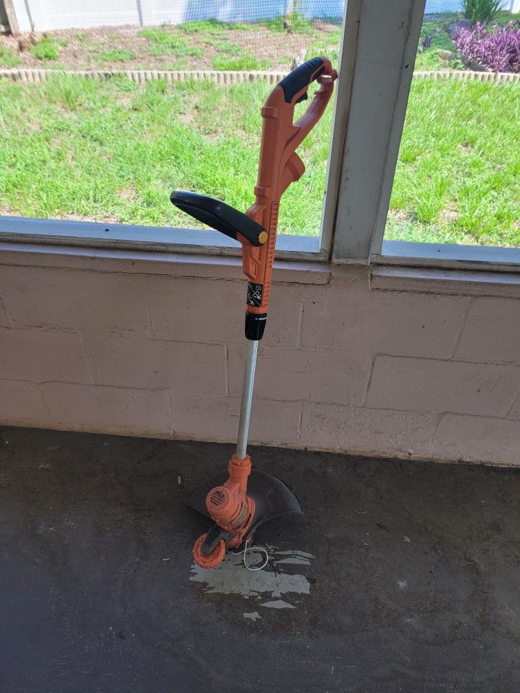 Black & Decker Electric Trimmer