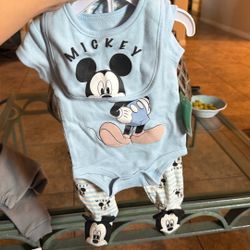 brand new baby clothes