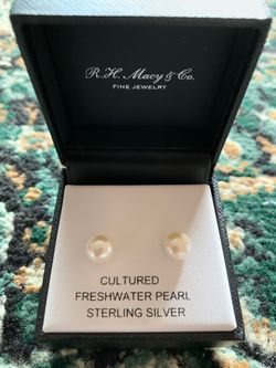 Cultured pearl sterling silver errings