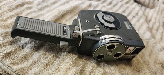 VINTAGE COLLECTIBLE - Lumicon 8 - 8mm Video Camera
