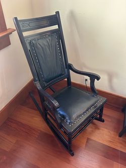 Vintage black rocker