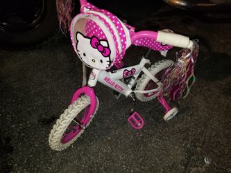 Hello Kitty Girls Bike