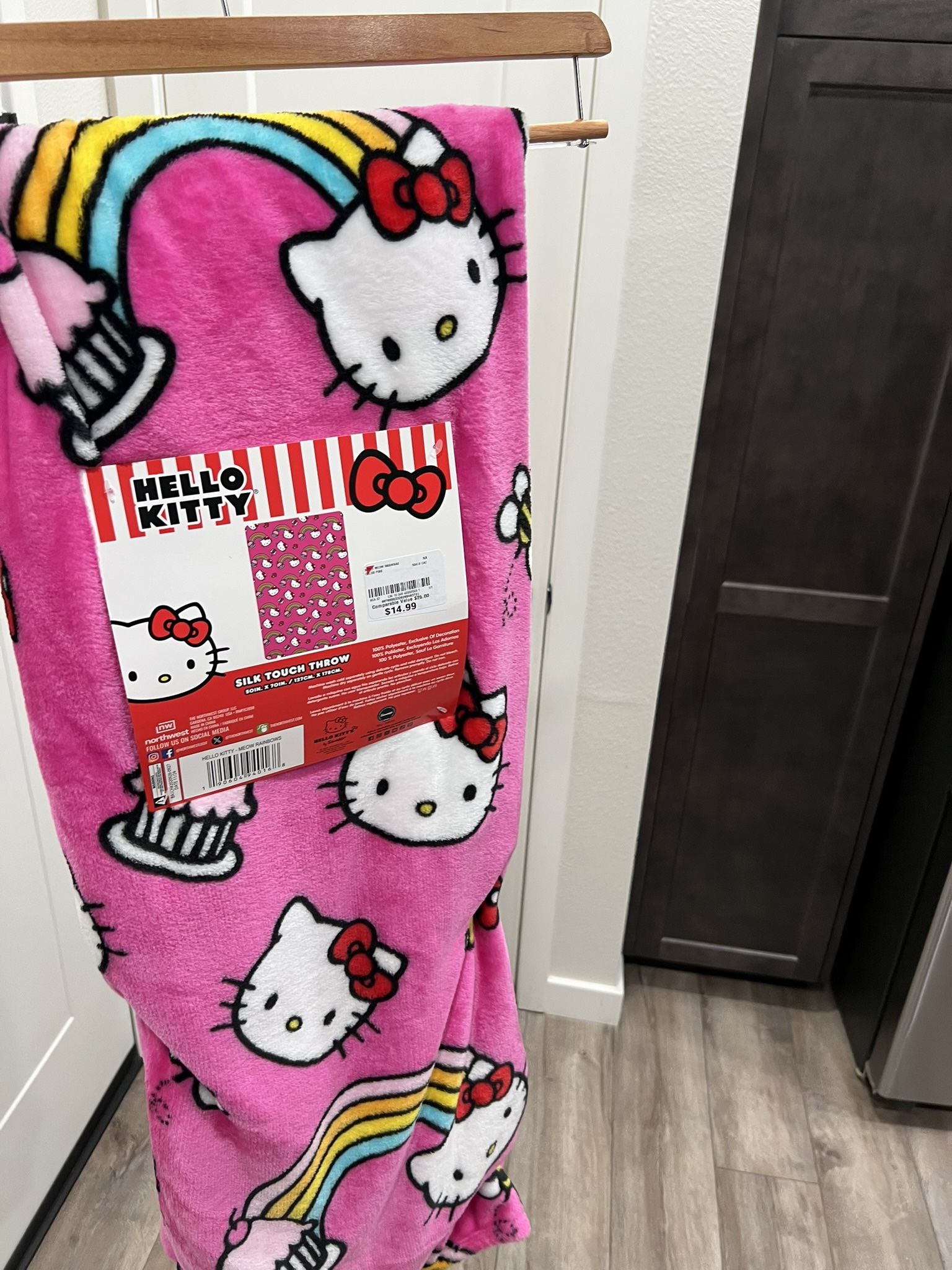Hello Kitty Blanket