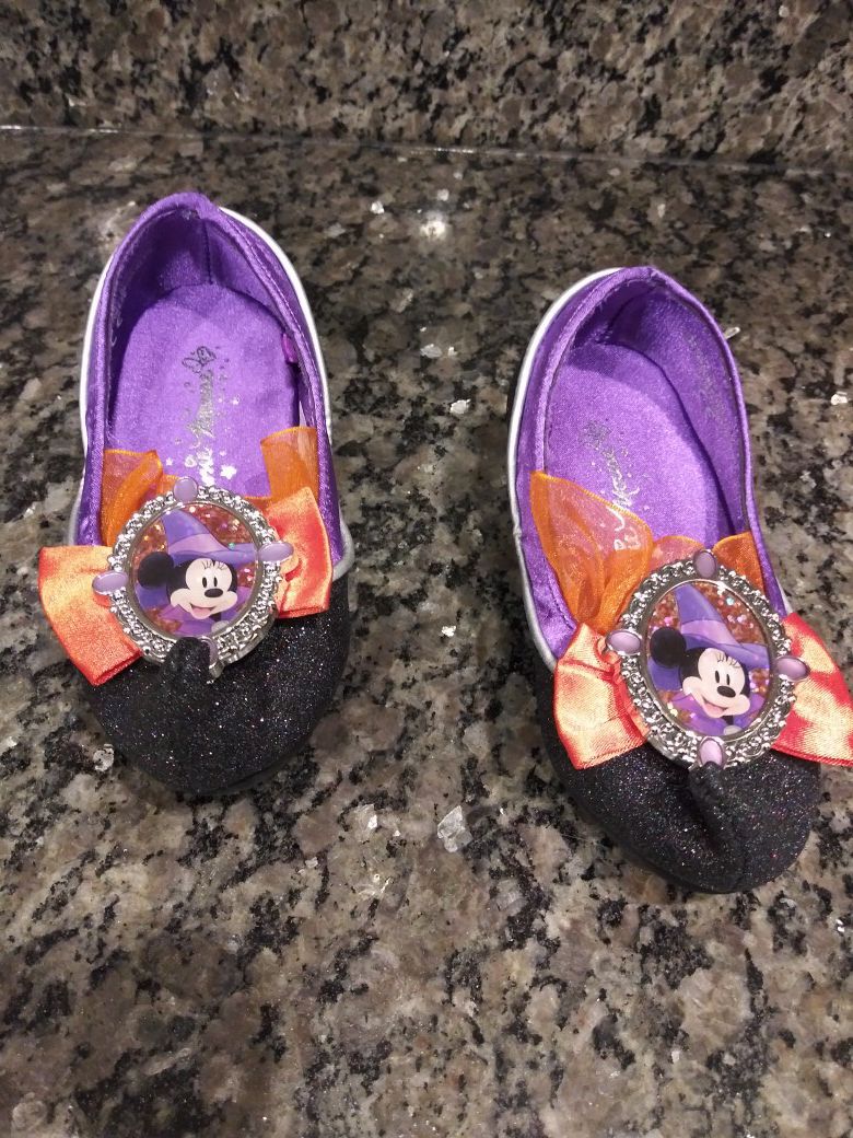 Minnie Mouse shoes girls (5/6) toddler
