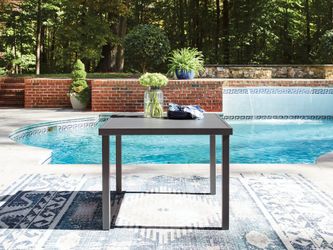 Rocky Creek Gray Square Dining Table w/UMB OPT
