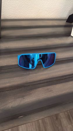 Sutro Oakley glasses