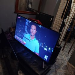 SCEPTRE TV UHD 4k 55"