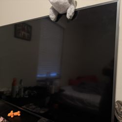 50” Samsung Smart TV