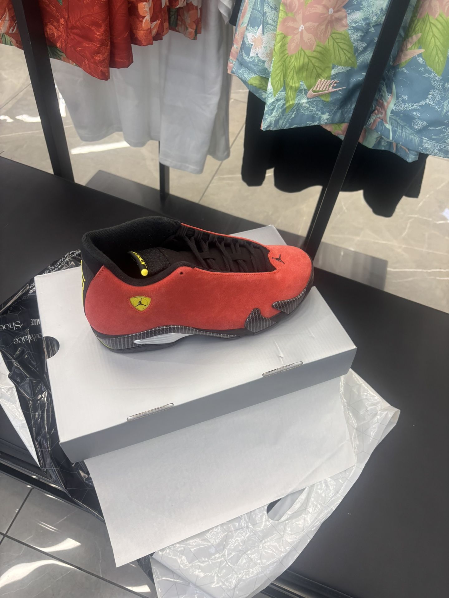 Jordan Ferrari 5 Hit Me
