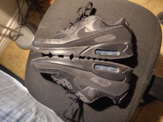 Nike Air Max 90 size 8M